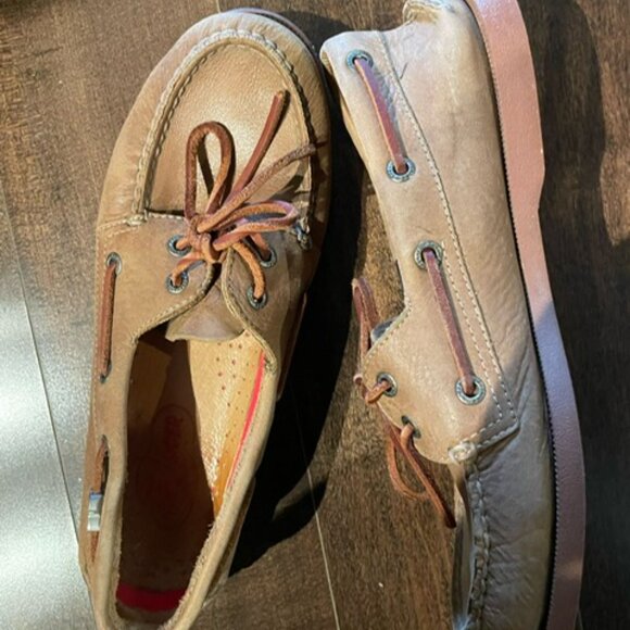 Top sider - Picture 2 of 5